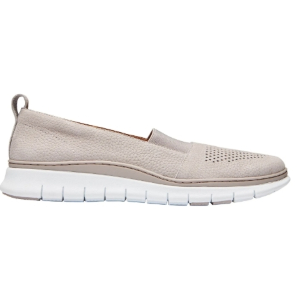 NIB Vionic Roxan Light Grey Nubuck Slip-On Sneaker